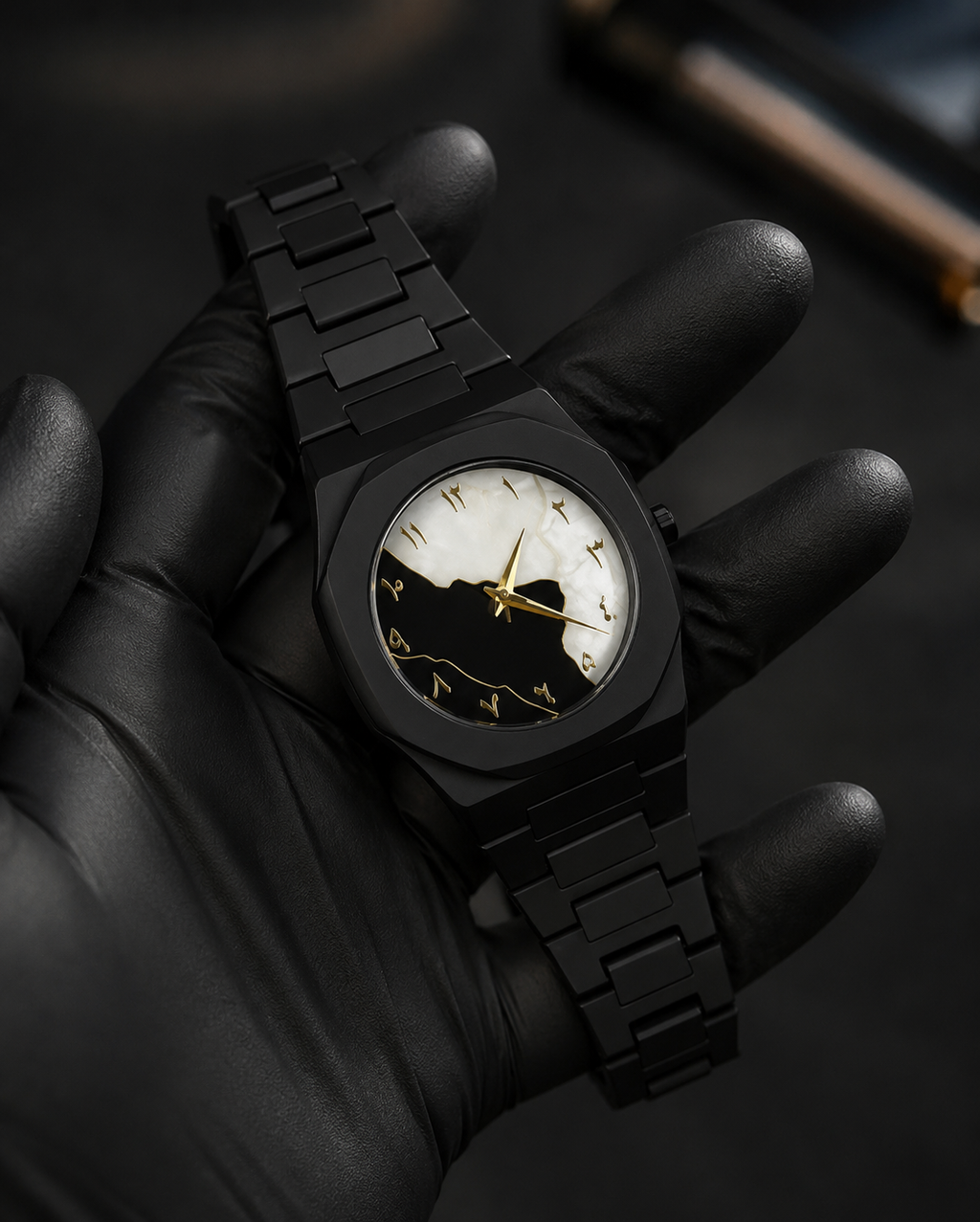 Men Carbon Fiber Black Arabic Watch